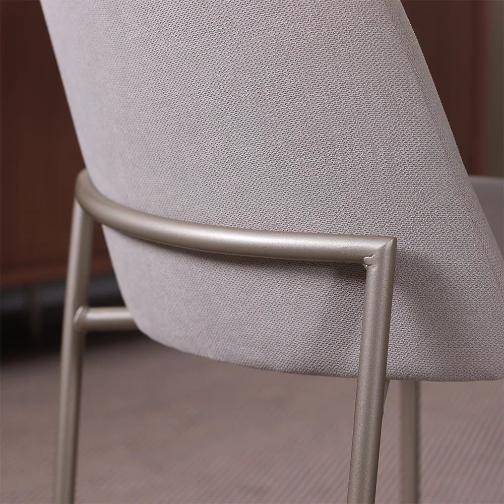 Conjunto de Jantar Mesa Orgânica Kalyx 4 Cadeiras Lucille - Champanhe c/ Canella - Palha