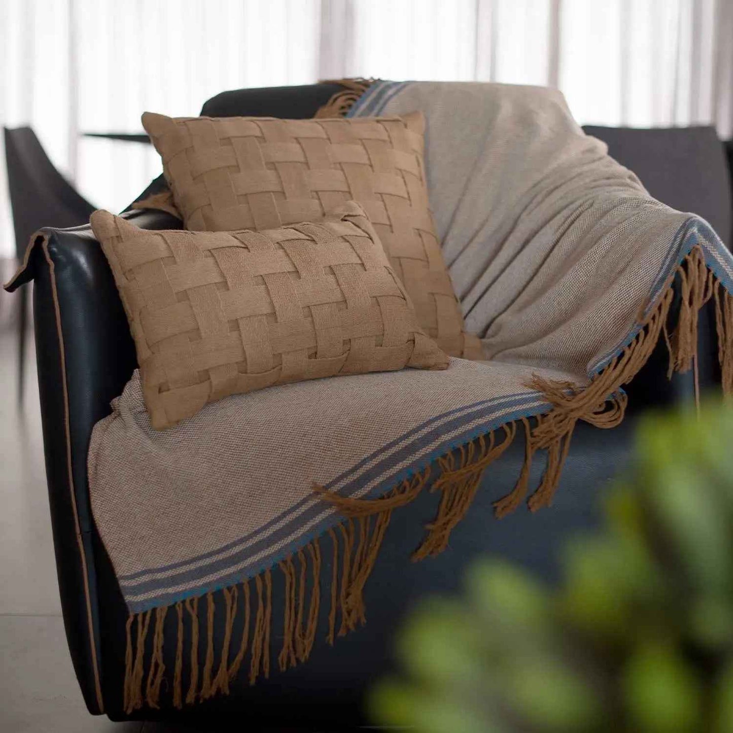 Almofada Potiguara Caramelo 45 x 45 cm