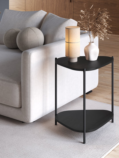 Mesa Lateral com Prateleira Orgânica e Pés em Aço Nami 44 cm - Preto Fosco