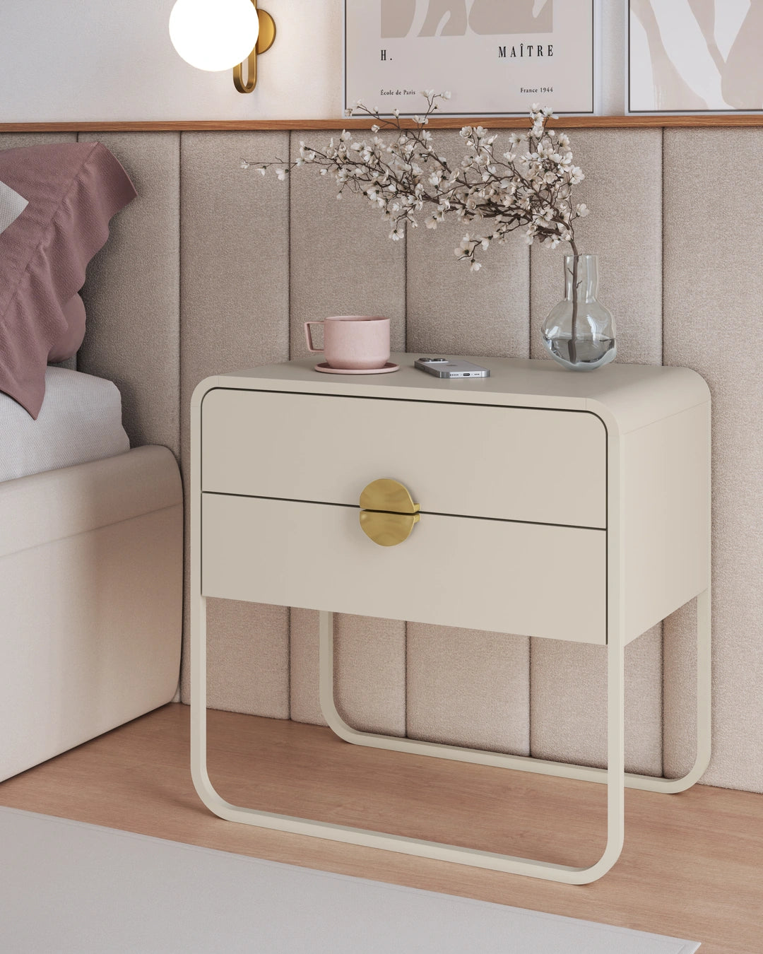 Mesa de Cabeceira 2 Gavetas Pés em Aço Dunna 60 cm - Off White c/ Dourado