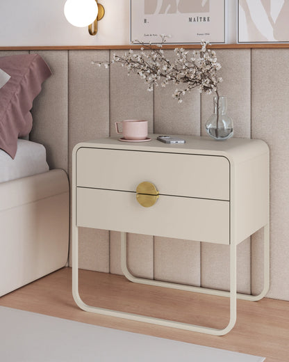 Mesa de Cabeceira 2 Gavetas Pés em Aço Dunna 60 cm - Off White c/ Dourado