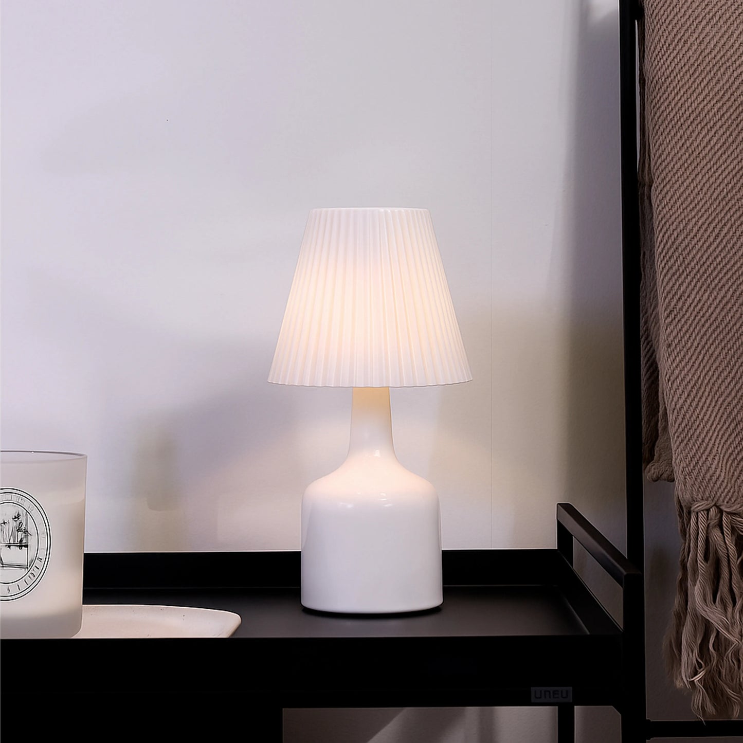 Luminária de Mesa Sem Fio Kira 24 cm - Branco