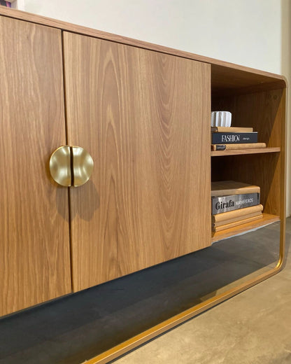 Buffet 2 Portas 1 Prateleira Pés em Aço Dunna 135 cm - Mel c/ Dourado