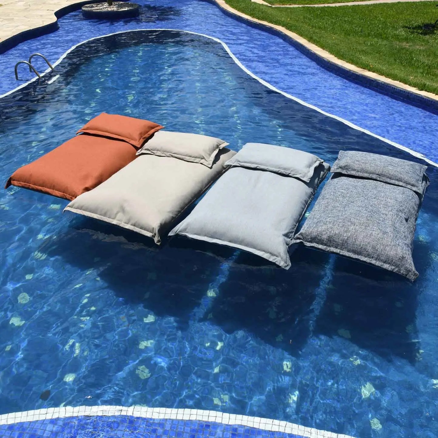 Homedock Colchão Flutuante Piscina Samui Bege 200 cm Wupa