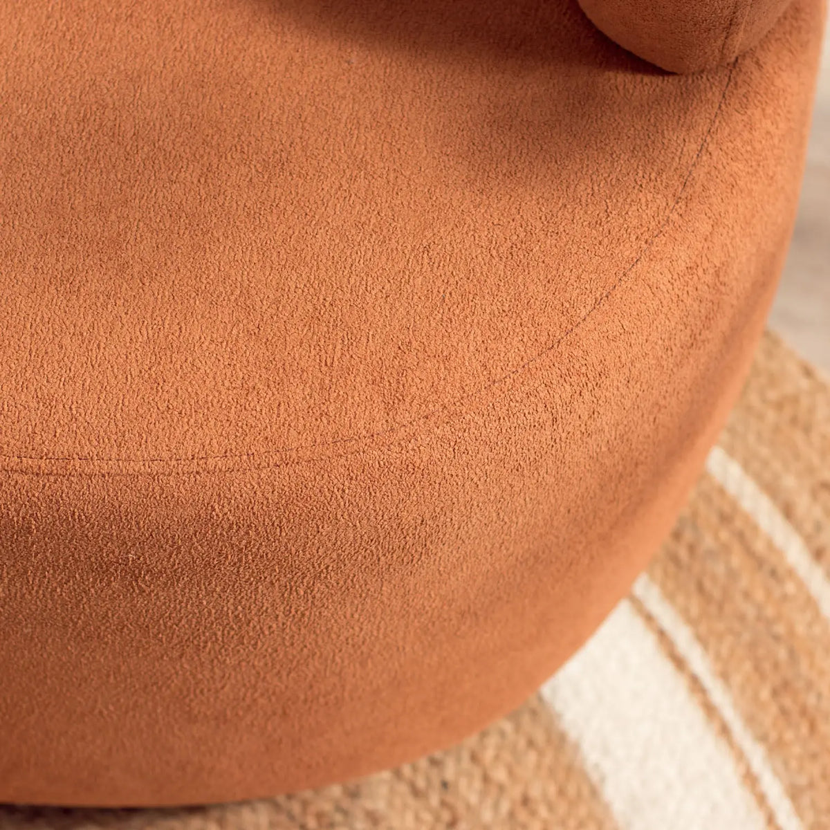 Homedock Sofá 2 Lugares Nicasia 140 cm - Bouclê Terracota Ferguille Estofados