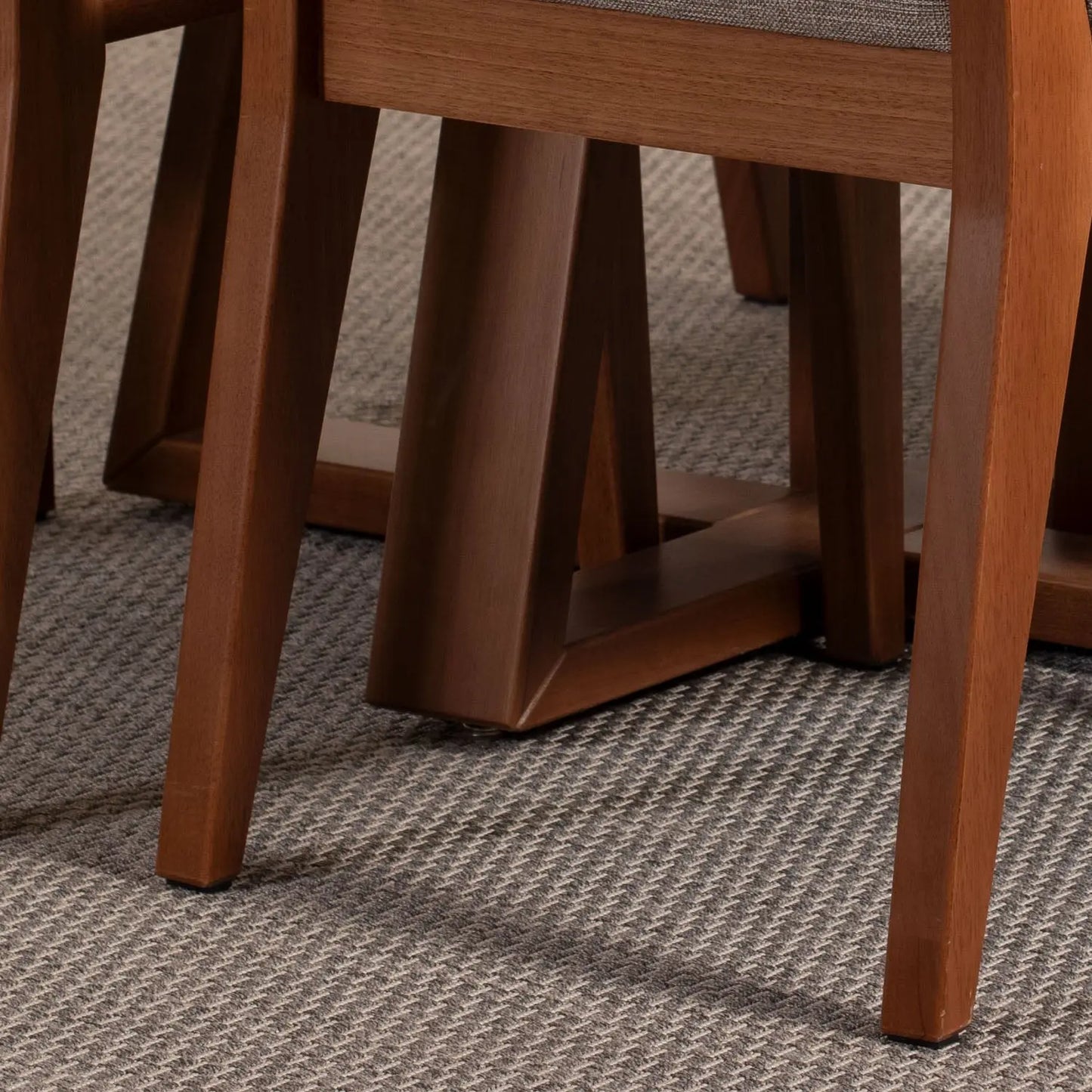 Homedock Conjunto de Jantar Mesa com Vidro Bennett 4 Cadeiras Ella - Natural c/ Mescla Cinza Móveis Província