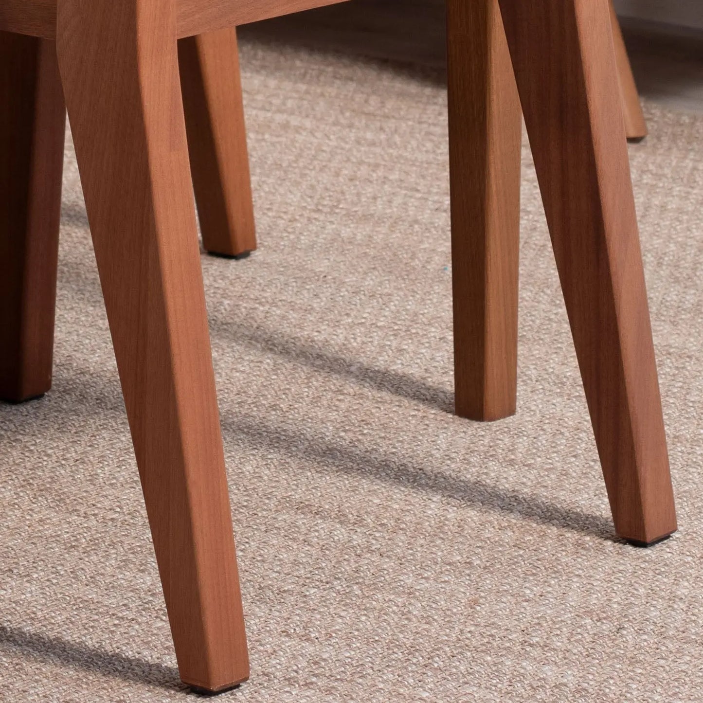 Homedock Conjunto de Jantar Mesa com Vidro Bennett 4 Cadeiras Ella - Natural c/ Off White Móveis Província