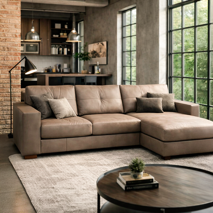 Sofá 5 Lugares com Chaise Lado Direito Avalon 296 cm - Couro Natural Chumbo